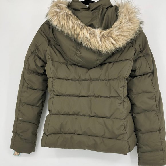 GAP Green Polyester Puffer Jacket | Perfect for Any Occasion - Picture 2 of 6